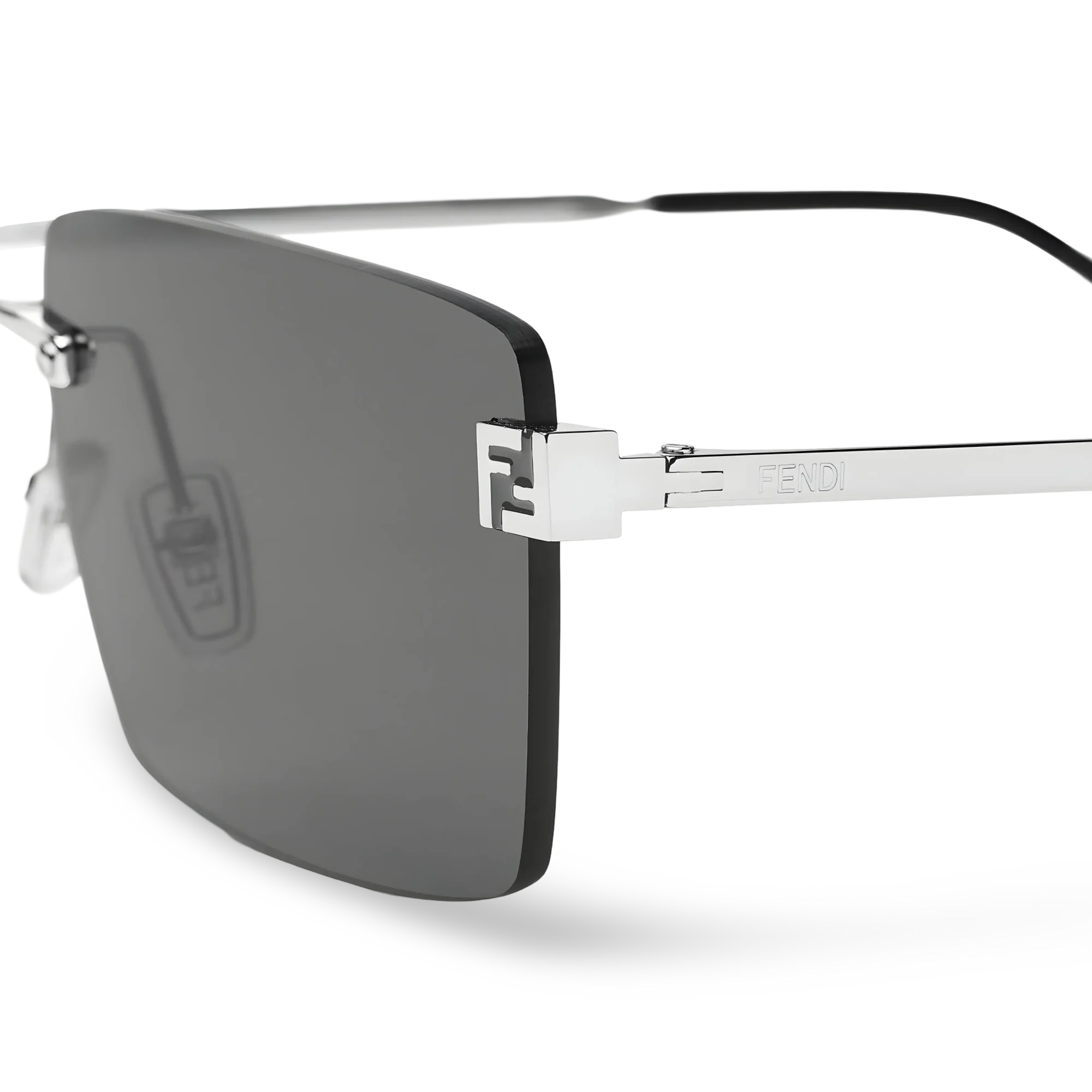 Fendi Sky FE40165U